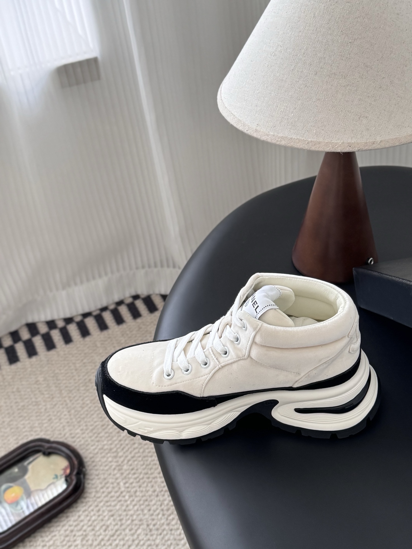 20251019/Chanel_251019-5